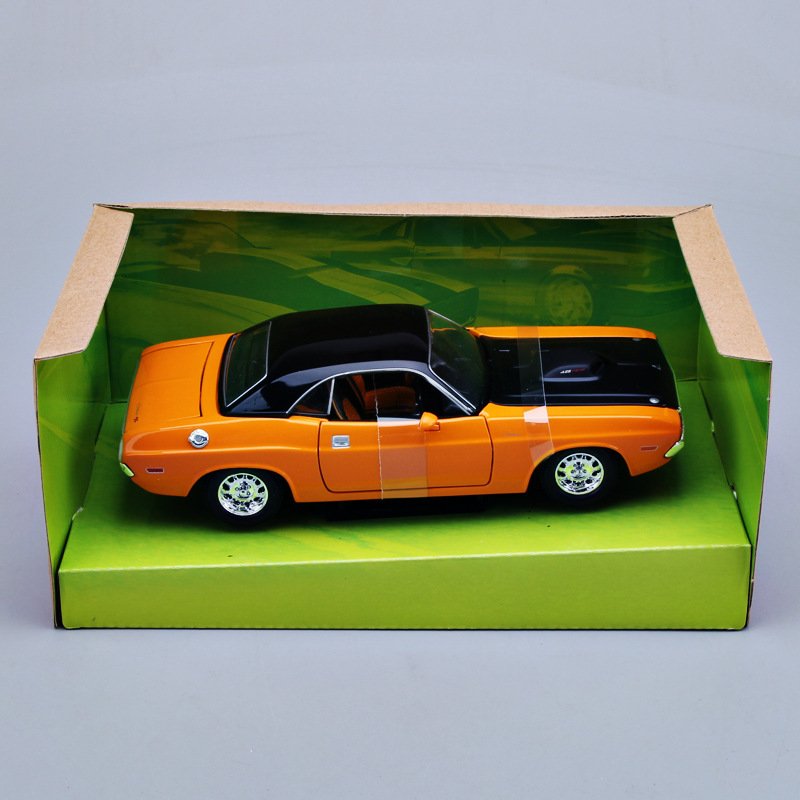 1 24 Meritor 1970 Dodge Challenger Sports Car Model Challenger Simulation Alloy Car Model - Image 3